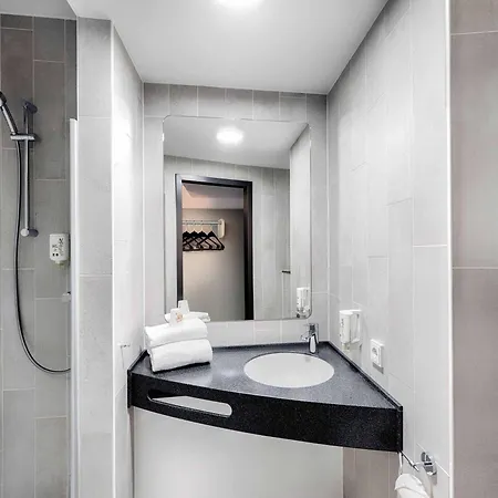 B&B Hotel Lippstadt ホテル リップシュタット