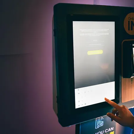 ホテル B&B Hotel Lippstadt 3*