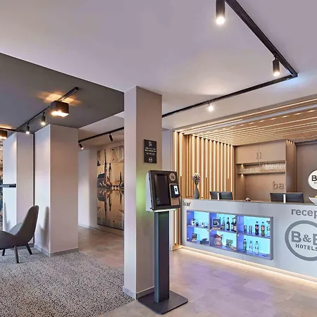 Hotel B&B HOTEL Lippstadt 3*