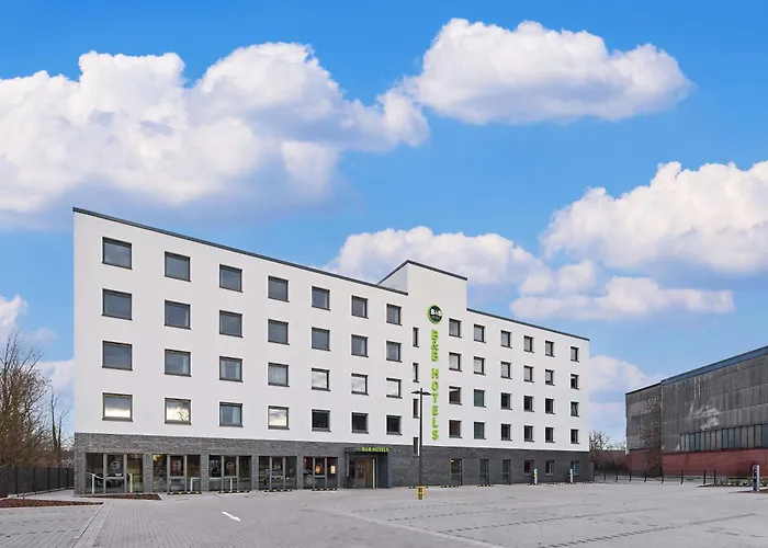 B&B HOTEL Lippstadt 3*