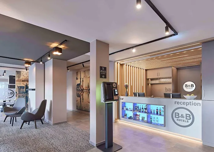 Hotell B&B HOTEL Lippstadt 3*