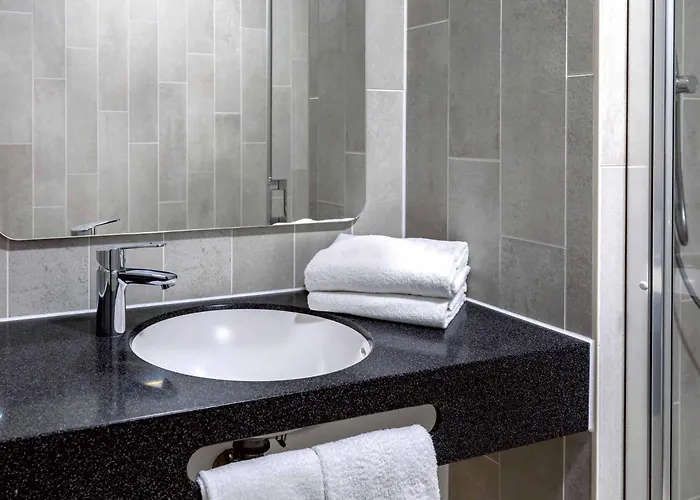 B&B Hotel Lippstadt 酒店 3*